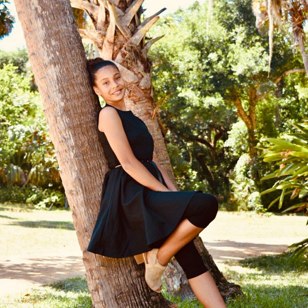 Meet your Posher, Gabirella